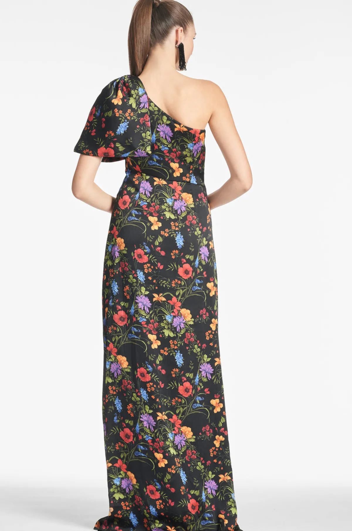 Store Chelsea Gown - Black | Champagne