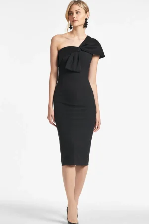 Hot Sandra Dress - Sleeveless | Crepe