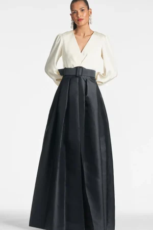 Flash Sale Zoe Gown - Ivory/ Winter | Ball Gowns
